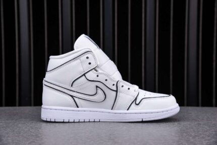AJ1 Mid SE ‘Iridescent Trim’